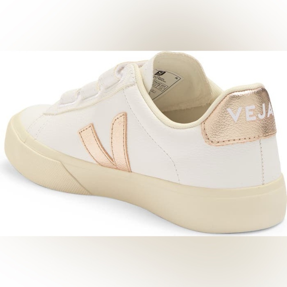 Veja Recife Leather White Platine Sneaker Size 9US/40EUR - Picture 3 of 14